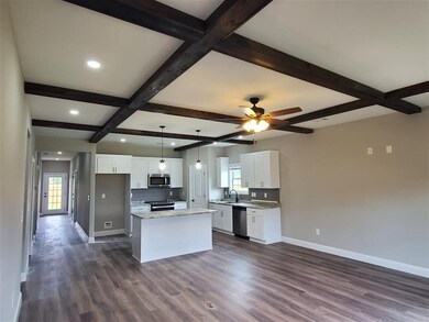 201 Beau Claire Cir, Byron, GA 31008 - photo 7