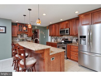 28 Ravenswood Way, Sewell, NJ 08080 - photo 4