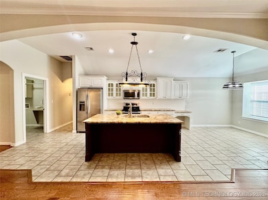 208 E 113th St S, Jenks, OK 74037 - photo 4