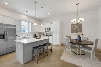 33455 Buckshot Ln unit 4, Magnolia, TX 77354 - photo 6