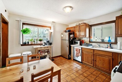 10 Clary St unit 2, Cambridge, MA 02139 - photo 7