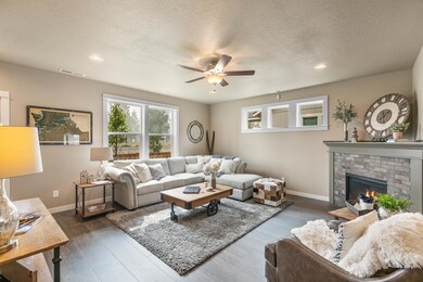 Targhee - Living Room 2