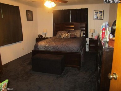 130 E Warren St, Cadiz, OH 43907 - photo 5