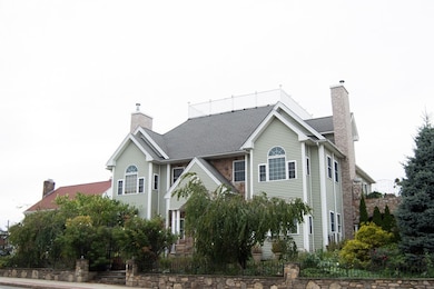 301 Plantation St unit 1, Worcester, MA 01604 - photo 2