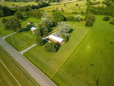 1750 Fairfield Pike, Shelbyville, TN 37160 - photo 5