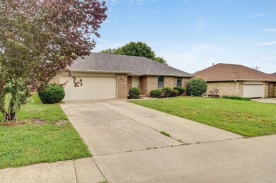 511 W Chestnut Rd, Nixa, MO 65714 - photo 3