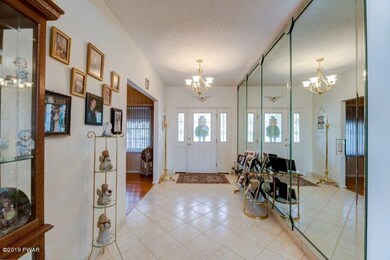 105 Boulder Dr, Hawley, PA 18428 - photo 5