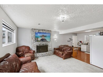 3309 NE 42nd Place, Vancouver, WA 98661 - photo 5