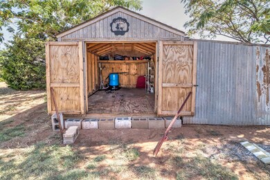 3108 3108 E Osage Rd, Marlow, OK 73533 - photo 5