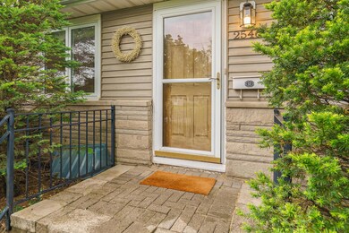 2526 Bristol Rd-4