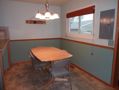 735 W 10th St, Sheridan, WY 82801 - photo 5
