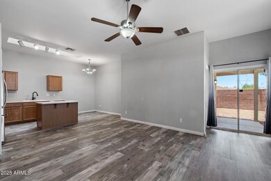 005__6610 E University Dr 165