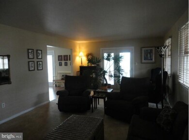 11601 Rivershore Dr, Dunkirk, MD 20754 - photo 5