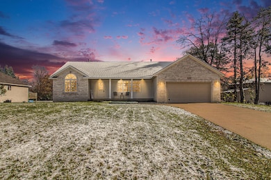 12048 Lauren Ln