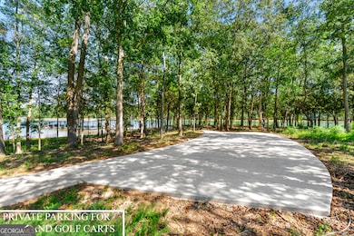 Walking/Golf Cart Path to Lake Hartwell and the Co