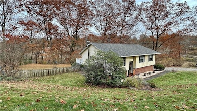 THIS WONDERFUL HOME SITS ON A LOVELY LOT WITH MATU