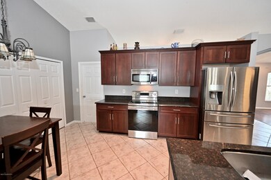 5 Kitchen