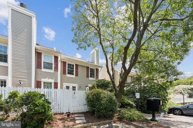 2917 D S Woodstock St 4 unit 4, Arlington, VA 22206 - photo 3