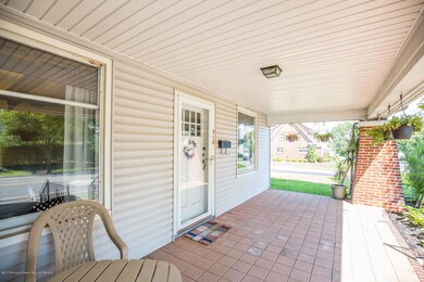 318 S Pine Ave, South Amboy, NJ 08879 - photo 7