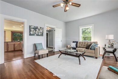 4503 S 136th St, Tukwila, WA 98168 - photo 4