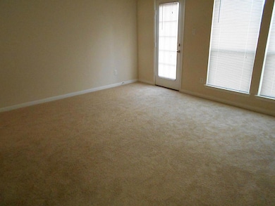 9 N Forrest Ave, La Porte, TX 77571 - photo 2