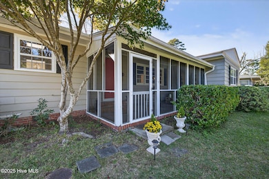 2224 Camellia Dr, Wilmington, NC 28403 - photo 3