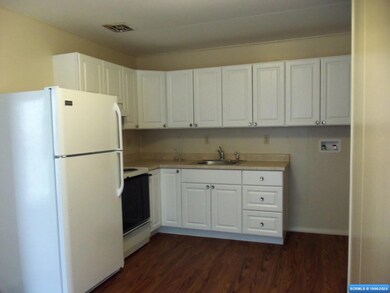 809 W Hester St unit 809 1/2 and 811 1/2, Silver City, NM 88061 - photo 5