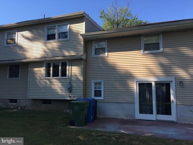 112 Hedgerow Dr, Cherry Hill, NJ 08002 - photo 3