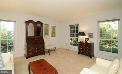 2226 Benedictine Ct, Vienna, VA 22182 - photo 4
