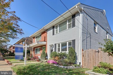 730 Delafield St NE, Washington, DC 20017 - photo 4