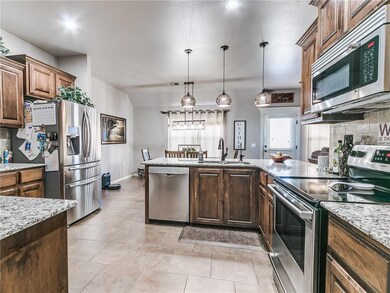 14546 Ashwood Ct, Edmond, OK 73025 - photo 7