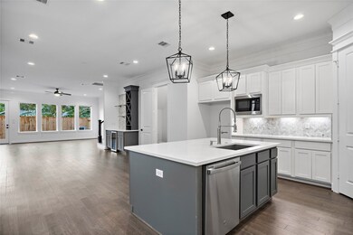 1727 Michigan St, Houston, TX 77006 - photo 7