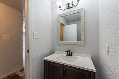 18515 Egret Bay Blvd unit 1301, Houston, TX 77058 - photo 5