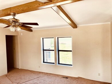 Living Room with vaulted ceilings, 1566 N. Eden Dr