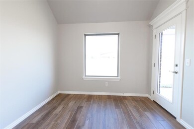 12337 SW 32nd St, Yukon, OK 73099 - photo 7