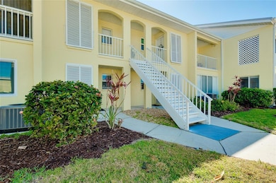410 Cerromar Cir S unit 240, Venice, FL 34293 - photo 3