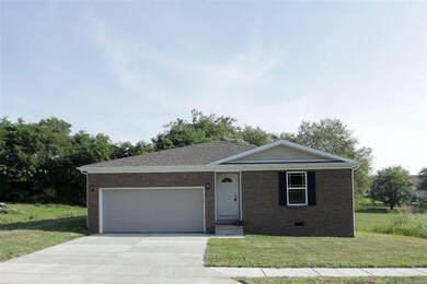 114 Bobby Jones Blvd, Frankfort, KY 40601 - photo 3