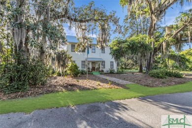 502 Franklin St, Darien, GA 31305 - photo 3