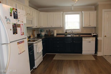 370 Primrose Ln, Winterville, NC 28590 - photo 6