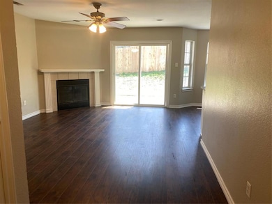 1618 W Parnell St, Denison, TX 75020 - photo 4