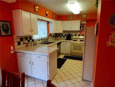 2323 Lehman Ave, Toledo, OH 43611 - photo 6