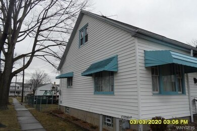 230 Oelkers St, North Tonawanda, NY 14120 - photo 4