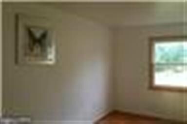 9411 Wall St, Manassas, VA 20110 - photo 4