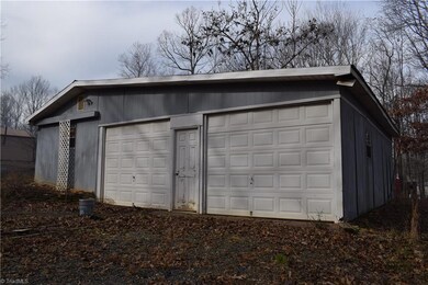 2709 Burney Rd, Asheboro, NC 27205 - photo 4