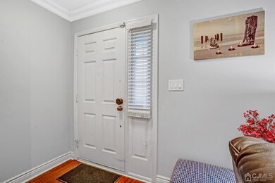 105 Appletree Ct, Monmouth Junction, NJ 08852 - photo 2