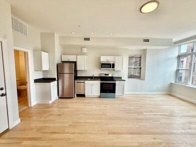 204 Hanover St unit 3F, Boston, MA 02113 - photo 4