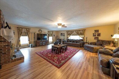 5 Joes Way, Milford, MA 01757 - photo 4