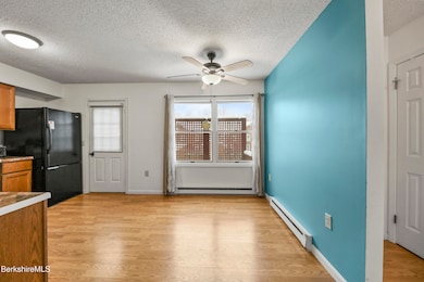 20 Dining Area