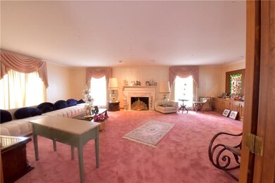 Wow!! Check out this 23x13 living area!