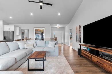 2652 Chambers Crossing, Suamico, WI 54313 - photo 3